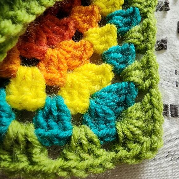 Vintage Granny Square Crochet Knit Afghan Throw Blanket Rainbow Baby Crib 57x42" - Picture 6 of 7